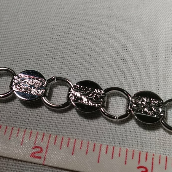 Vintage Sarah Coventry Silver Tone Bracelet & Clip Earring Set - Picture 8 of 9